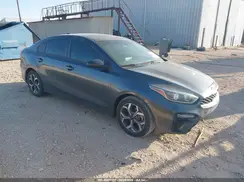 3KPF24AD2KE083325 2019 KIA FORTE