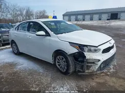3KPF24AD2KE088220 2019 KIA FORTE