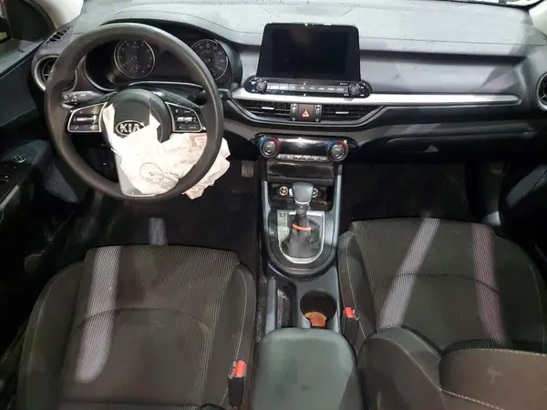 3KPF24AD2KE088802 2019 KIA FORTE - Image 8