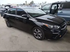 3KPF24AD2KE094678 2019 KIA FORTE