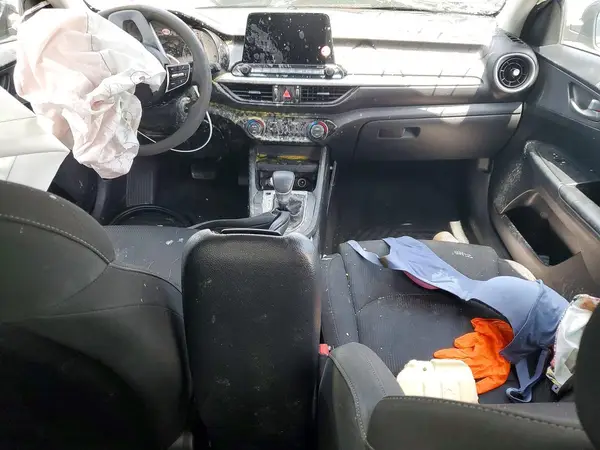 3KPF24AD2KE095801 2019 KIA FORTE - Image 8