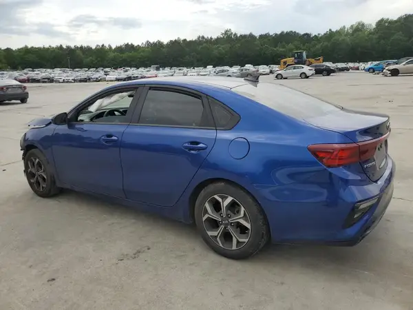 3KPF24AD2KE096639 2019 KIA FORTE - Image 2