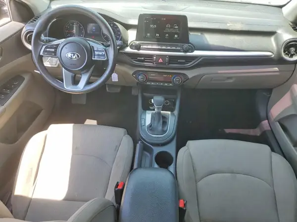 3KPF24AD2KE098441 2019 KIA FORTE - Image 8
