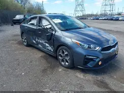 3KPF24AD2KE098486 2019 KIA FORTE