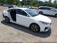 3KPF24AD2KE098990 2019 KIA FORTE