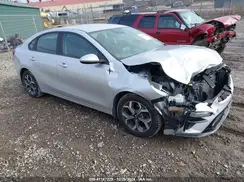 3KPF24AD2KE099010 2019 KIA FORTE