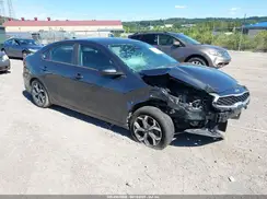3KPF24AD2KE099086 2019 KIA FORTE