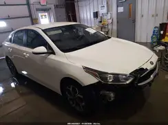 3KPF24AD2KE103122 2019 KIA FORTE