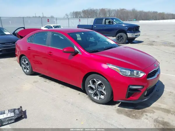 3KPF24AD2KE109213 2019 KIA FORTE - Image 1