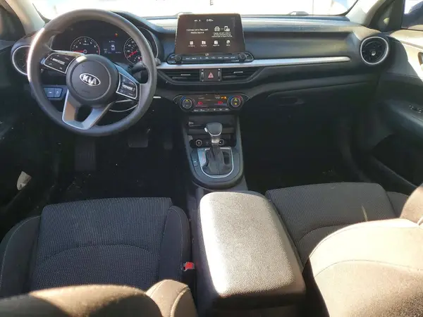 3KPF24AD2KE109597 2019 KIA FORTE - Image 8