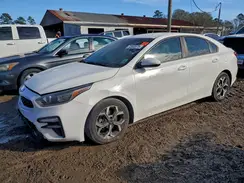 3KPF24AD2KE111737 2019 KIA FORTE