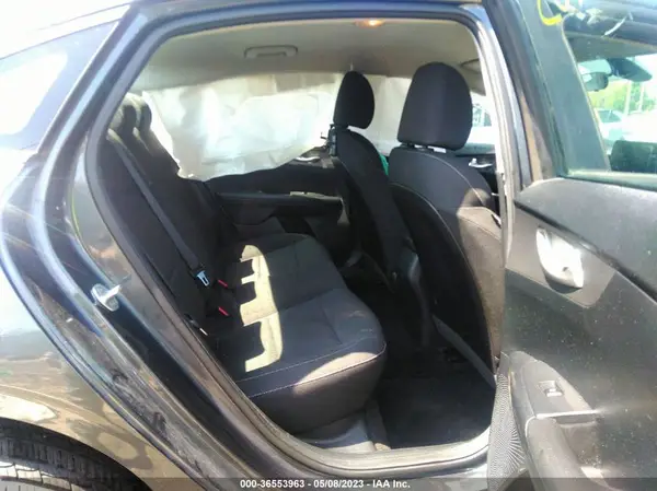 3KPF24AD2KE112760 2019 KIA FORTE - Image 8