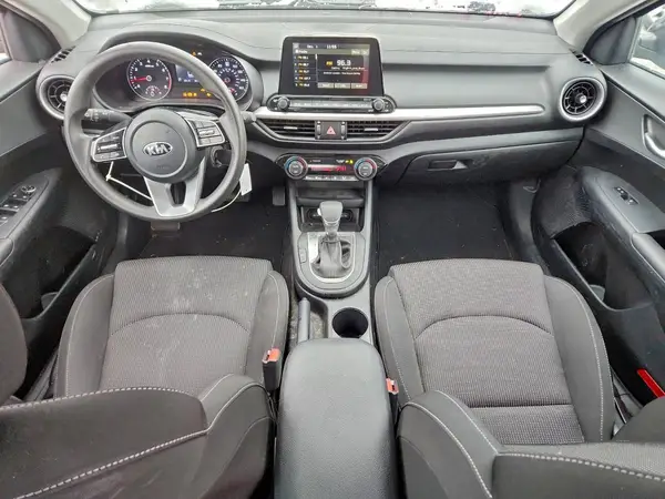 3KPF24AD2KE113570 2019 KIA FORTE - Image 8