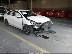 3KPF24AD2KE116002 2019 KIA FORTE