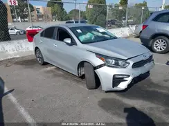 3KPF24AD2KE118378 2019 KIA FORTE