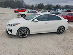 3KPF24AD2KE119501 2019 KIA FORTE