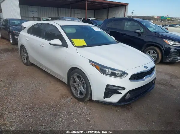 3KPF24AD2KE120244 2019 KIA FORTE - Image 1