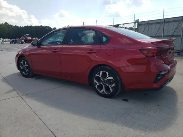 3KPF24AD2KE120339 2019 KIA FORTE - Image 2