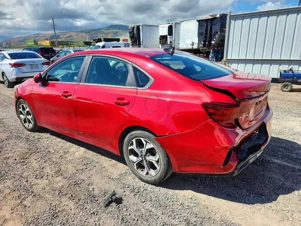 3KPF24AD2KE121247 2019 KIA FORTE - Image 2