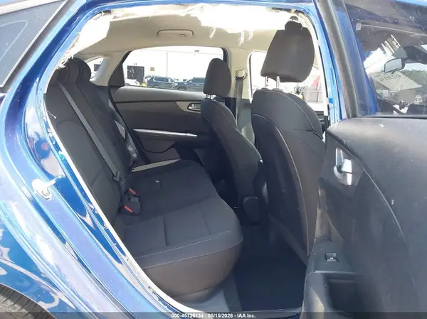 3KPF24AD2KE122690 2019 KIA FORTE - Image 8