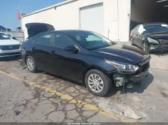 3KPF24AD2KE124083 2019 KIA FORTE
