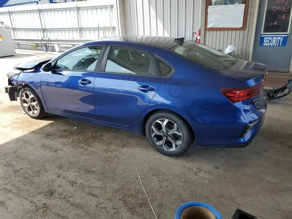 3KPF24AD2KE124651 2019 KIA FORTE - Image 2