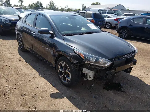 3KPF24AD2KE125802 2019 KIA FORTE - Image 1