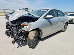3KPF24AD2KE130370 2019 KIA FORTE