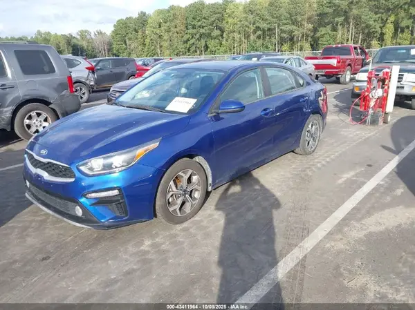 3KPF24AD2KE132426 2019 KIA FORTE - Image 2