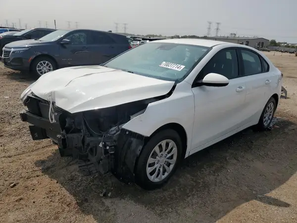 3KPF24AD2KE132913 2019 KIA FORTE - Image 1