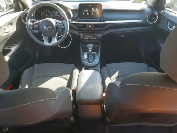 3KPF24AD2KE135116 2019 KIA FORTE - Image 8