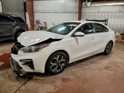 3KPF24AD2KE135858 2019 KIA FORTE