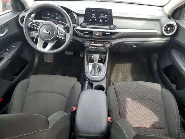 3KPF24AD2KE136833 2019 KIA FORTE - Image 8