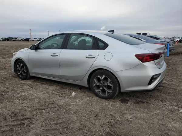 3KPF24AD2LE140608 2020 KIA FORTE - Image 2