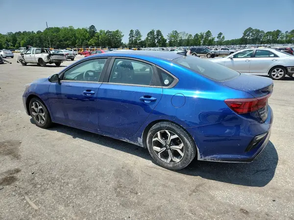 3KPF24AD2LE141063 2020 KIA FORTE - Image 2