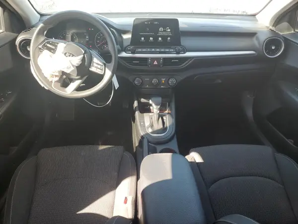 3KPF24AD2LE141841 2020 KIA FORTE - Image 8