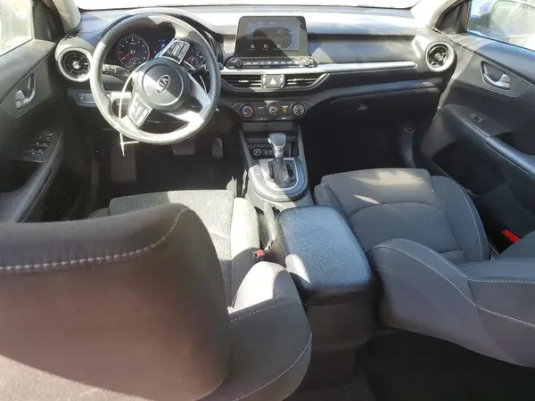3KPF24AD2LE150250 2020 KIA FORTE - Image 8