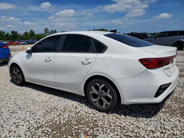 3KPF24AD2LE151592 2020 KIA FORTE - Image 2