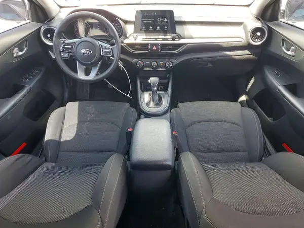 3KPF24AD2LE151592 2020 KIA FORTE - Image 8