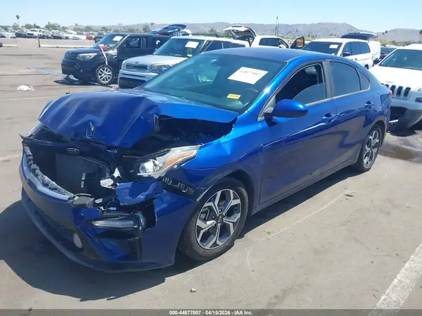 3KPF24AD2LE156761 2020 KIA FORTE - Image 2