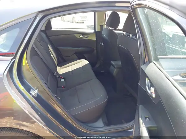 3KPF24AD2LE160132 2020 KIA FORTE - Image 8