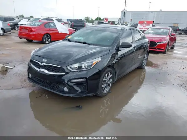 3KPF24AD2LE163208 2020 KIA FORTE - Image 2