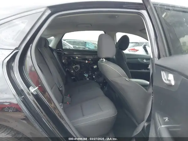 3KPF24AD2LE163208 2020 KIA FORTE - Image 8