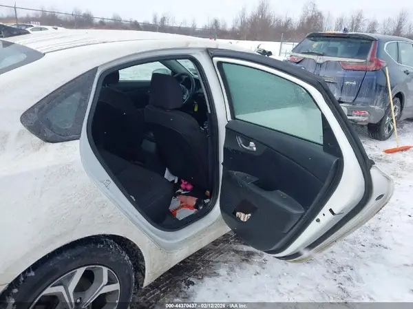 3KPF24AD2LE171308 2020 KIA FORTE - Image 8