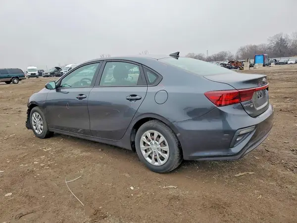 3KPF24AD2LE172894 2020 KIA FORTE - Image 2