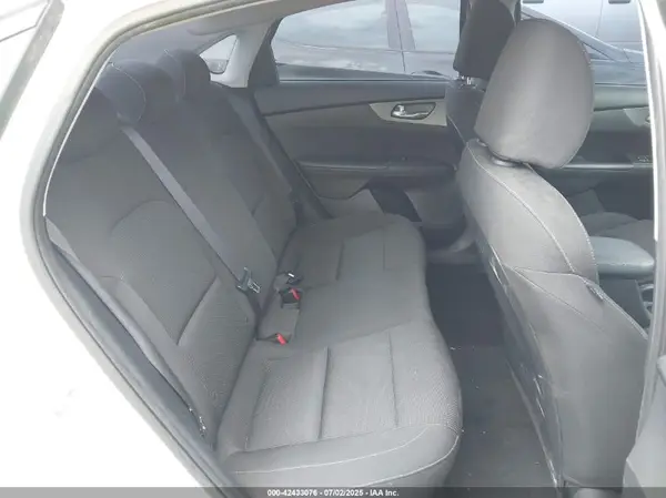 3KPF24AD2LE173351 2020 KIA FORTE - Image 8