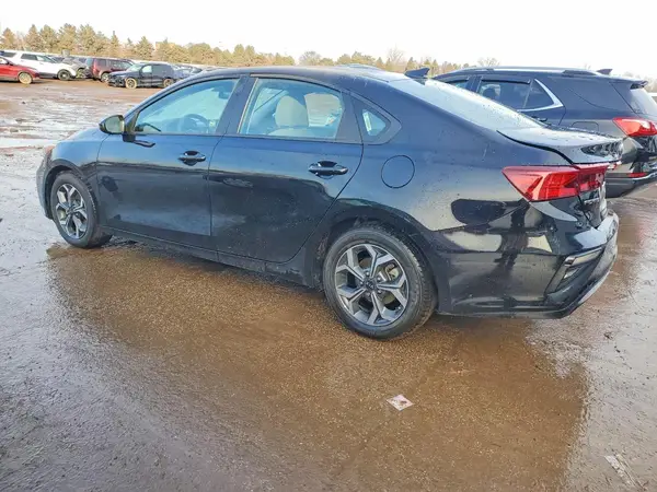 3KPF24AD2LE174130 2020 KIA FORTE - Image 2