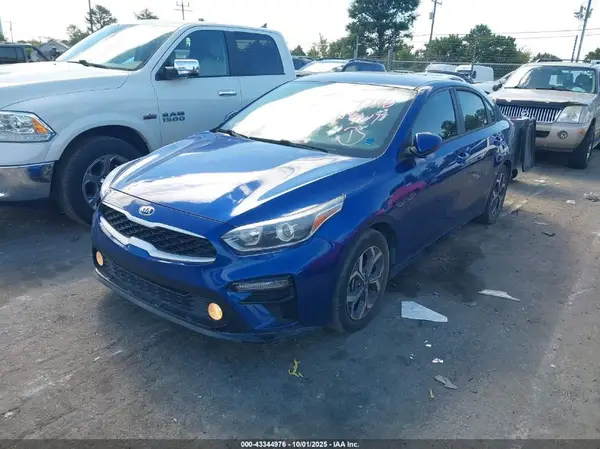 3KPF24AD2LE174290 2020 KIA FORTE - Image 2