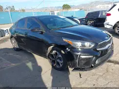 3KPF24AD2LE174810 2020 KIA FORTE