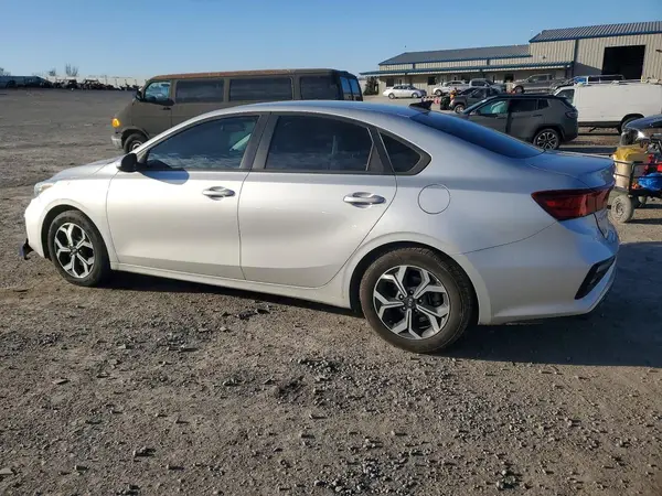 3KPF24AD2LE176573 2020 KIA FORTE - Image 2